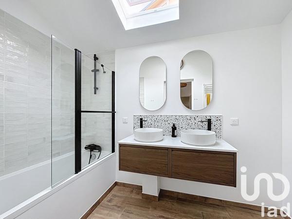 Maison traditionnelle 5 pièces de 95 m² à Mantes-la-Jolie (78200)