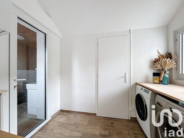 Maison traditionnelle 5 pièces de 95 m² à Mantes-la-Jolie (78200)