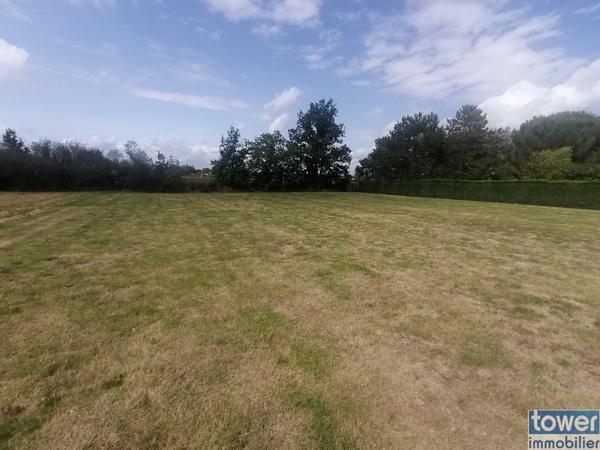 A 15 minutes de Montauban - Terrain 1690 m² - Barry d'Islemade