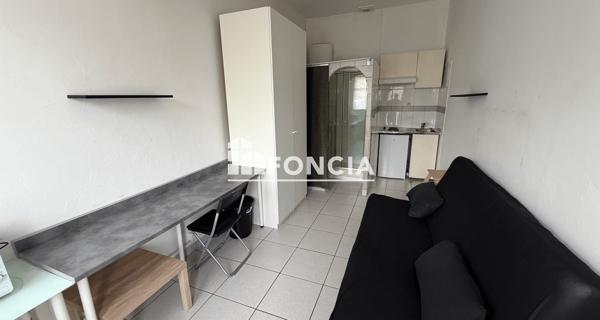 À vendre Studio 14.7 m² - Tours 37000