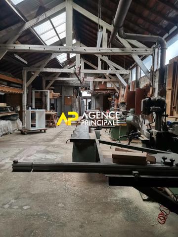 BEZONS _ Immeuble 550 m2 €1 200 000 ** - Référence 4094