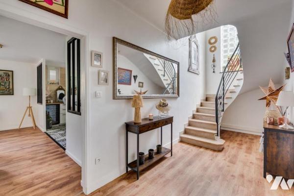 Jolie maison style art déco au coeur de la roseraie 