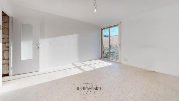 Maison avec Travaux avancés, potentiel à finaliser