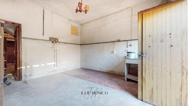 Maison avec Travaux avancés, potentiel à finaliser