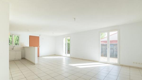 Plain pied 4 chambres et garage
