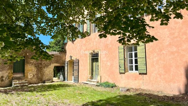 A vendre - Domaine agricole et sa Bastide - Sud Luberon -