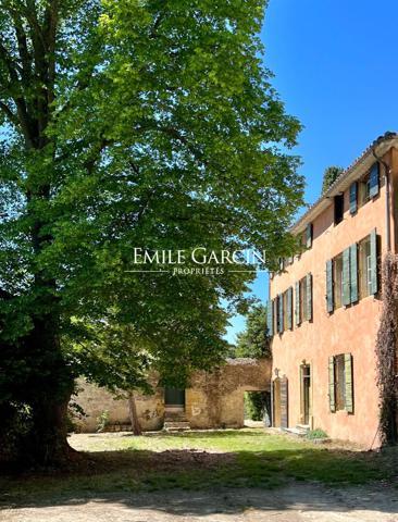 A vendre - Domaine agricole et sa Bastide - Sud Luberon -