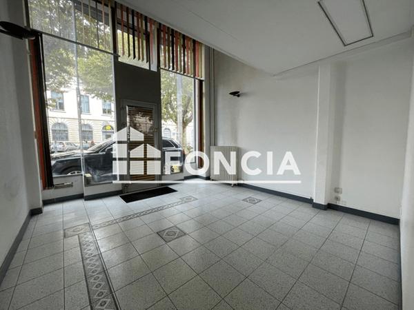 Location Local commercial 137 m² - 26 RUE DE VERDUN Carcassonne 11000
