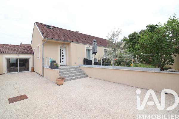 Maison à vendre 7 pièces 135,15 m² Champagne-sur-Seine