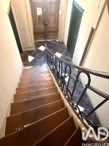 Immeuble à vendre 200 m² Sens