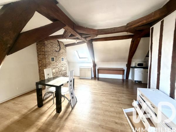 Immeuble à vendre 200 m² Sens