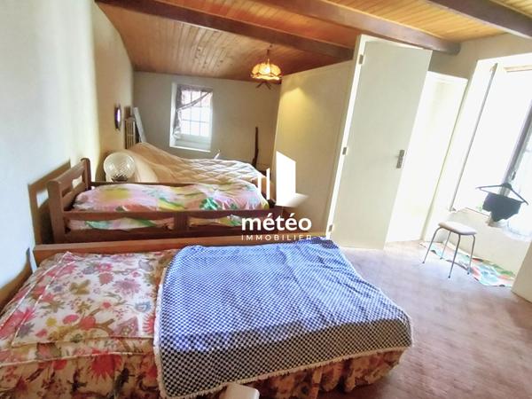 Magasin 155 m² + Appartement 140 m² à Luçon, centre-ville !