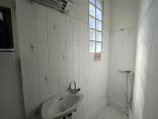 Ribaute-les-Tavernes (30720) RIBAUTE-LES-TAVERNES 2 APPARTEMENTS 7 PIÈCES 154 m²