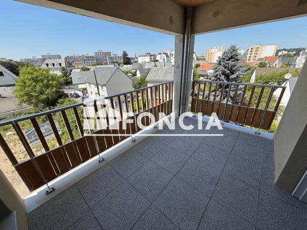 Location Appartement 3 pièces 63.35 m² - 2 RUE GISELE HALIMI La Riche 37520