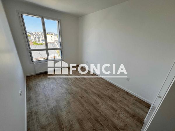 Location Appartement 3 pièces 63.35 m² - 2 RUE GISELE HALIMI La Riche 37520