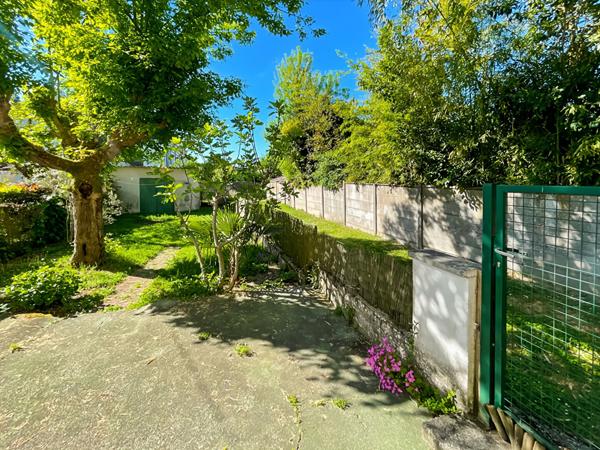 MAISON  70 M2 À BRUGES ( Quartier ST GERMAINE)