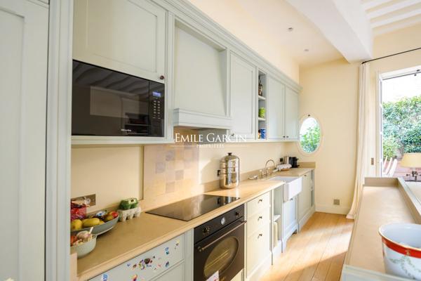 A vendre - appartement - 135 m² -  Paris  - 75005 -