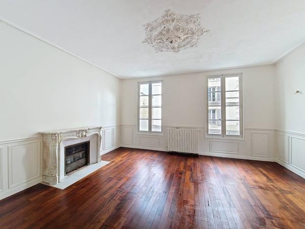 Maison à vendre 10 pièces de 290 m²