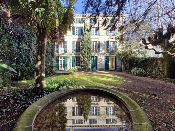 Maison à vendre 10 pièces de 290 m²