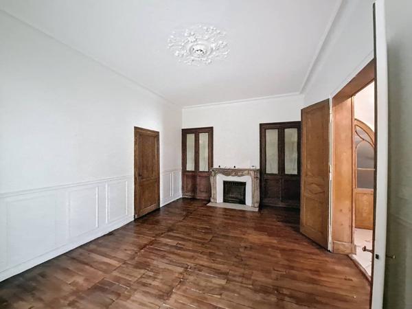Maison à vendre 10 pièces de 290 m²