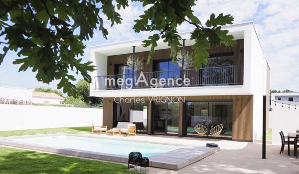 Maison à Talmont-Saint-Hilaire, 85440 - 6 pièces 160m²