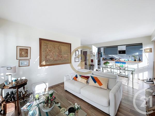 Appartement à vendre  2 pièces - 54,21 m2 LE CHESNAY - 78