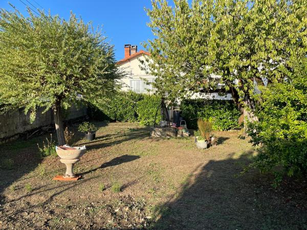 Maison 3 chambres, sous-sol, garage et jardin