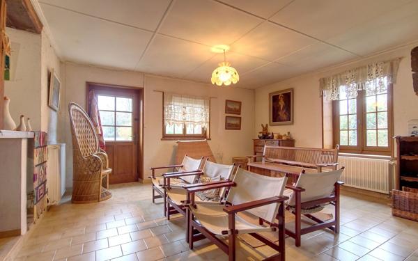 Maison à vendre    5 pièces •  Flammerans