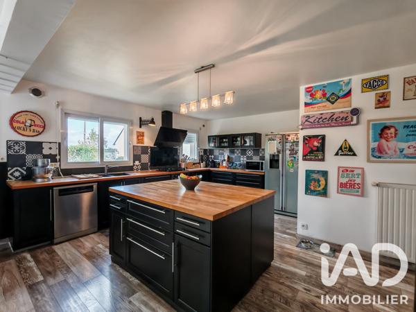 Maison à vendre 7 pièces 207 m² Ploërmel