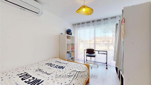 EN EXCLUSIVITE - PLAIN PIED - 4 CHAMBRES - PISCINE