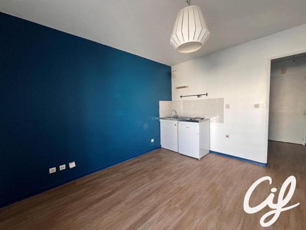 Appartement T1 NANTES Saint-Joseph de Porterie - 18.31 m2  437 Euros