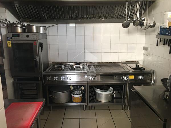 À vendre - Murs commerciaux Bar Restaurant avec chambres + Maison attenante | Villecomtal-sur-Arros