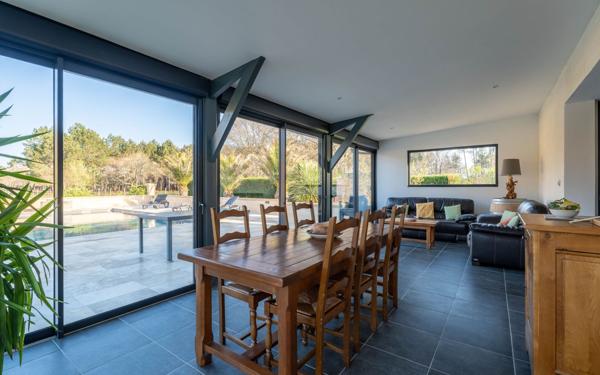 Maison à vendre    5 pièces •  Sanguinet