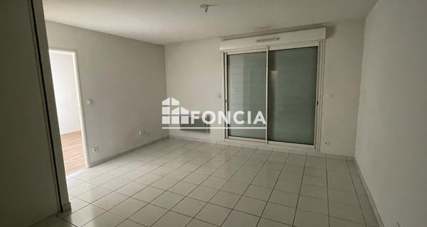 Location Appartement 2 pièces 39.4 m² - Clermont-ferrand 63000