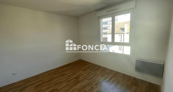 Location Appartement 2 pièces 39.4 m² - Clermont-ferrand 63000