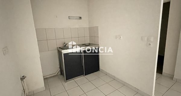 Location Appartement 2 pièces 39.4 m² - Clermont-ferrand 63000