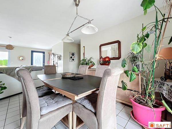 Maison 4 P, 90 m2 env. 3 chambres, Bouzy-la-Forêt