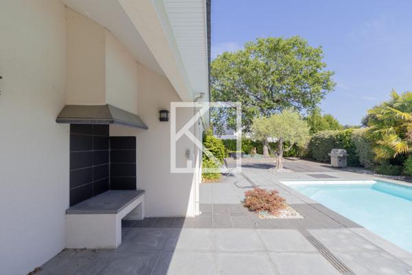 PROPRIETE CONTEMPORAINE D'EXCEPTION AU GOLF DE CHOLET
