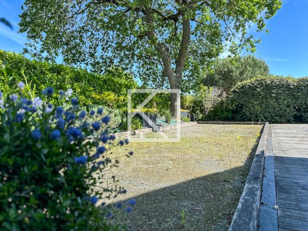 PROPRIETE CONTEMPORAINE D'EXCEPTION AU GOLF DE CHOLET