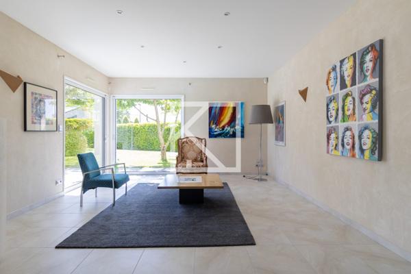 PROPRIETE CONTEMPORAINE D'EXCEPTION AU GOLF DE CHOLET