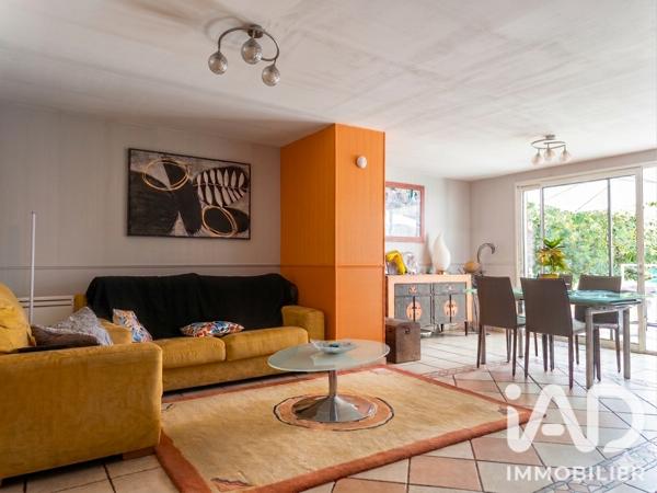 Maison à vendre 5 pièces 130 m² Segré-en-Anjou Bleu