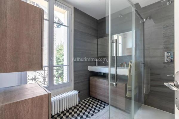 Vente                                                      Maison
                        
                     7 pièces                      140 m2                     à Le Perreux-sur-Marne