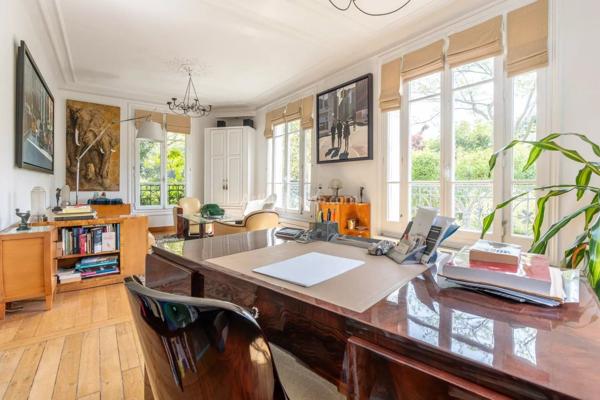 Vente                                                      Maison
                        
                     7 pièces                      140 m2                     à Le Perreux-sur-Marne