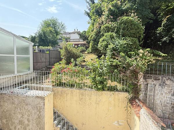 Maison Angouleme 6 pièce(s) 150 m2