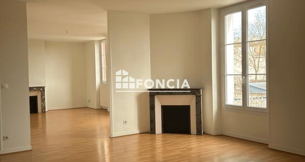 Location Appartement 4 pièces 103.5 m² - Orléans 45100