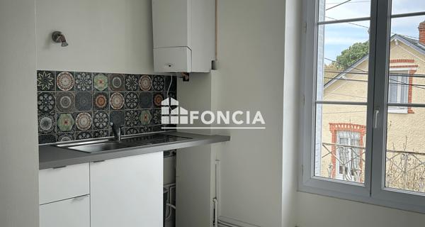 Location Appartement 4 pièces 103.5 m² - Orléans 45100