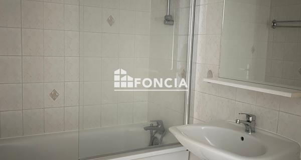 Location Appartement 4 pièces 103.5 m² - Orléans 45100