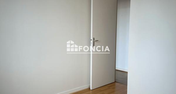 Location Appartement 4 pièces 103.5 m² - Orléans 45100