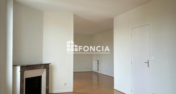 Location Appartement 4 pièces 103.5 m² - Orléans 45100