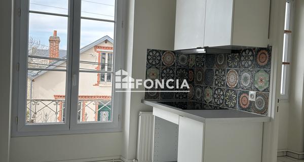 Location Appartement 4 pièces 103.5 m² - Orléans 45100